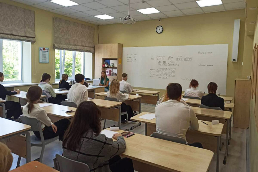 Стобальник 2023. Огэ английский язык 2023. 8 классницы. Егэ на 100. 100 баллов егэ.