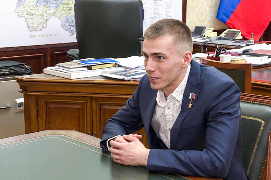 Герой России рязанец Владислав Головин станет участником "Время героев" - KP.RU